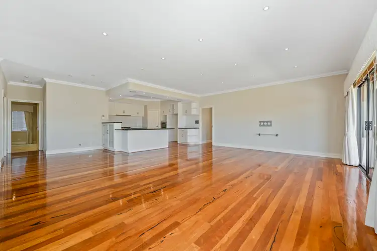 Sixth view of Homely house listing, 2 Asper Way, Halls Head WA 6210