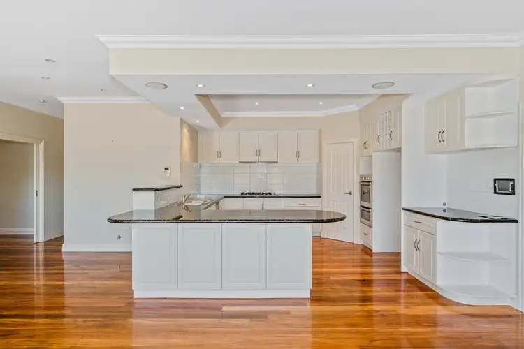 Seventh view of Homely house listing, 2 Asper Way, Halls Head WA 6210
