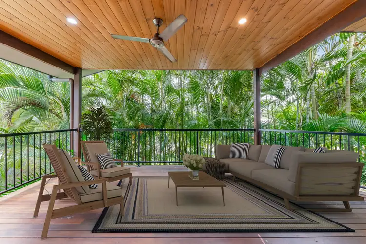 1/75 Country Road, Cannonvale QLD 4802