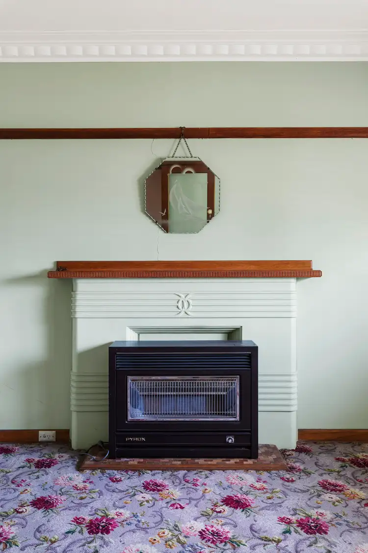 Fourth view of Homely house listing, 19 Fairlie Avenue, Macleod VIC 3085