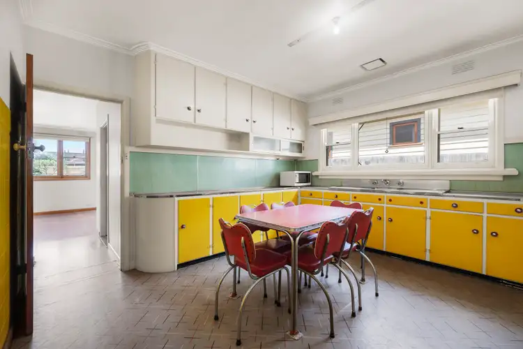 Fifth view of Homely house listing, 19 Fairlie Avenue, Macleod VIC 3085