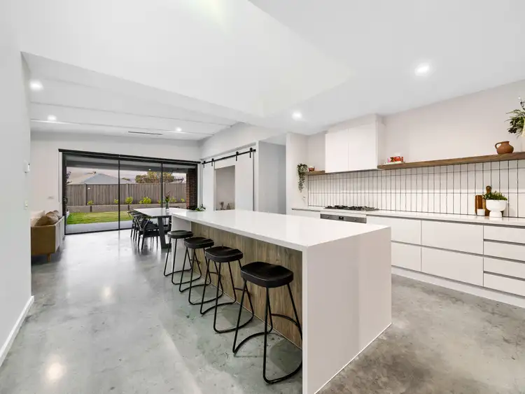 Fifth view of Homely house listing, 7 Tarooma Close, Botanic Ridge VIC 3977