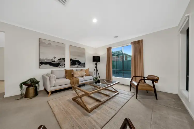 Fifth view of Homely house listing, 17 Oak Post Place, Cranbourne East VIC 3977
