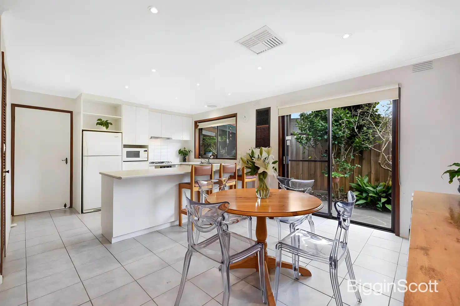 Main view of Homely house listing, 27 Annandale Crescent, Glen Waverley VIC 3150