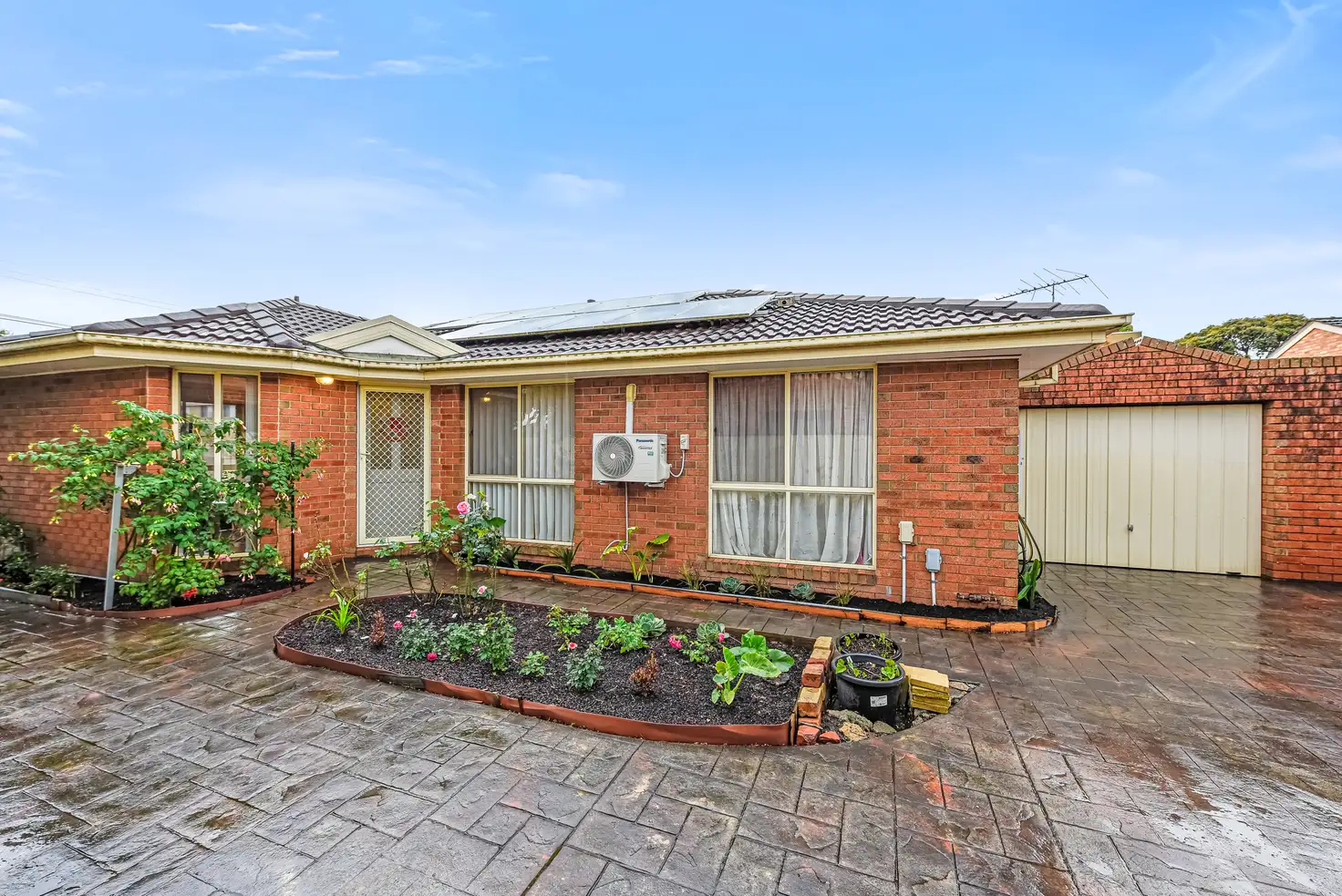 Main view of Homely unit listing, 1/100 Herbert Street, Dandenong VIC 3175