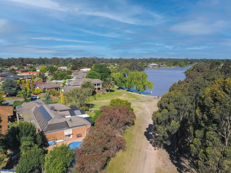 Second view of Homely house listing, 5 Cowan Court, Kialla VIC 3631