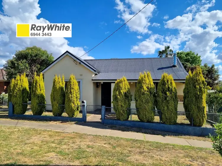 116 Punch Street, Gundagai NSW 2722