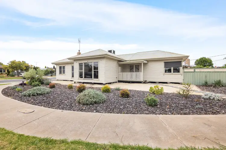 8A Sunnyside Avenue, Horsham VIC 3400