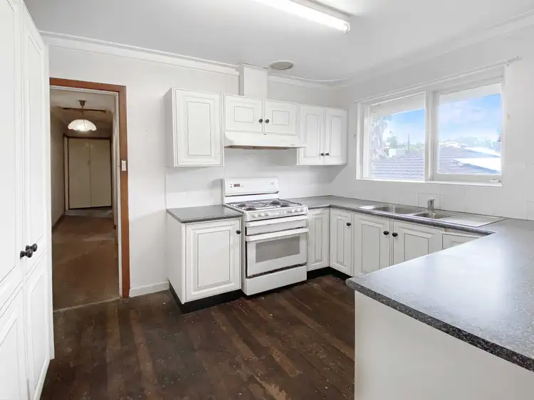 Fifth view of Homely house listing, 20 Broughton Way, Orelia WA 6167