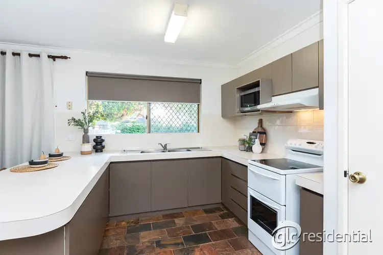Fifth view of Homely villa listing, 8A First Street, Bicton WA 6157