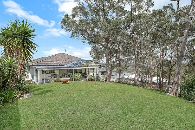 Fifth view of Homely house listing, 15 Karina Place, Bolton Point NSW 2283