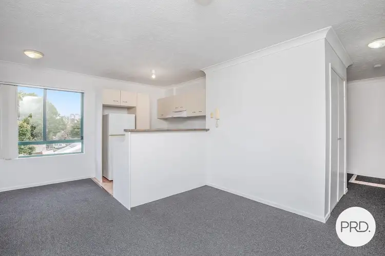 Fourth view of Homely unit listing, 29/9 Tweed Street, Southport QLD 4215