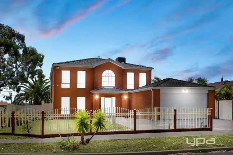 Main view of Homely house listing, 7 Edgewater Circuit, Cairnlea VIC 3023