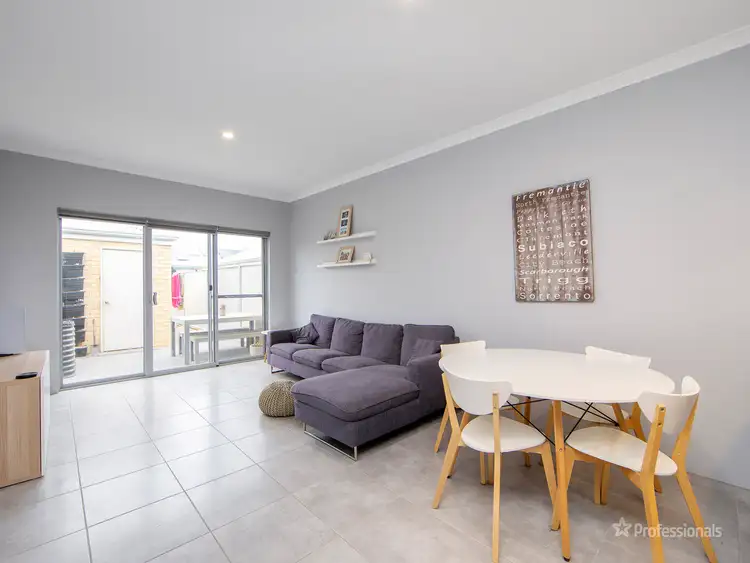 Seventh view of Homely house listing, 31 Gouldian Circuit, Alkimos WA 6038