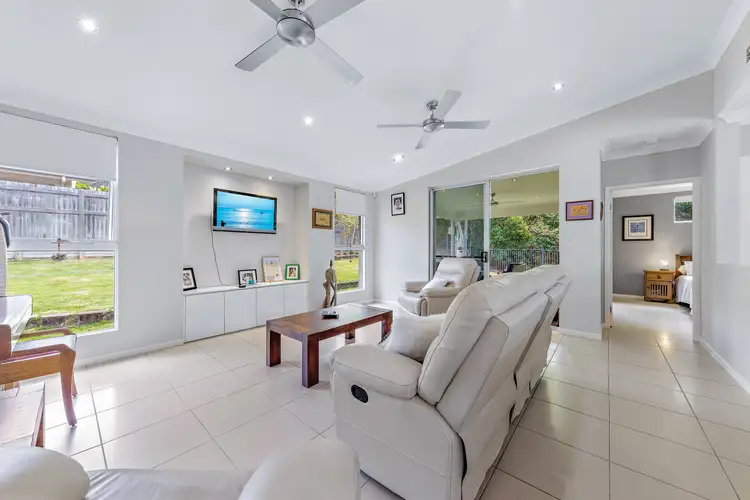 Third view of Homely house listing, 12 Butterfly Court, Jubilee Pocket QLD 4802