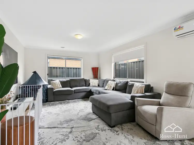 Fifth view of Homely house listing, 42 Newington Drive, Cranbourne East VIC 3977
