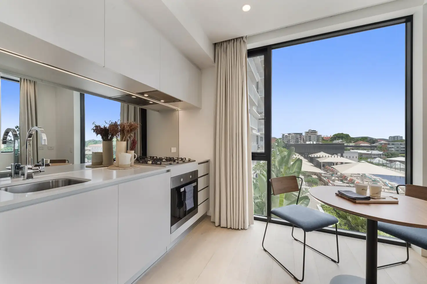 Main view of Homely apartment listing, 607/477 Boundary Street, Spring Hill QLD 4000