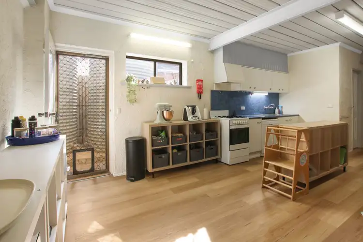 Sixth view of Homely house listing, 4/86 Nookamka Terrace, Barmera SA 5345