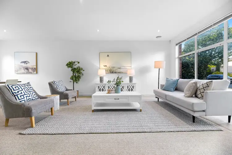 Second view of Homely house listing, 1 Lansdowne Circuit, Mulgrave VIC 3170