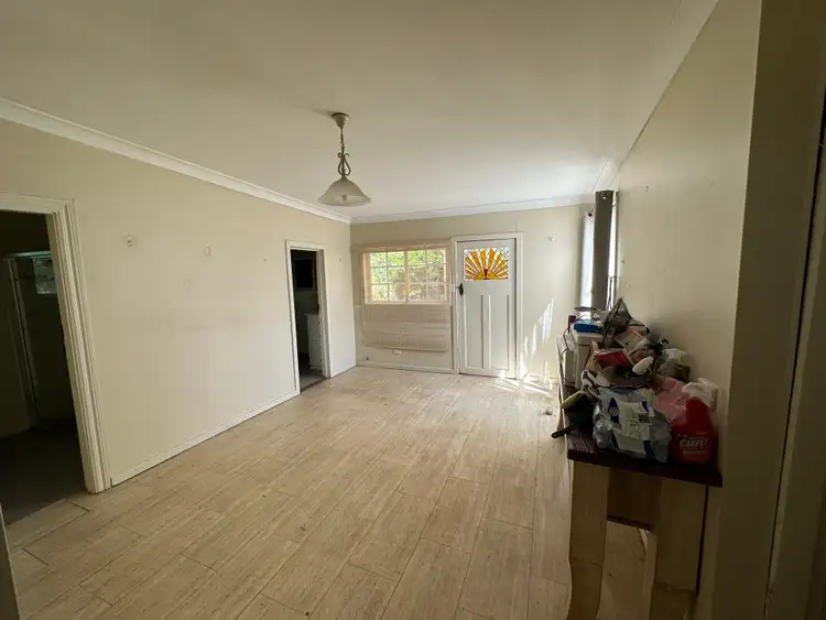 Fifth view of Homely house listing, 2 Close Street, Parkes NSW 2870