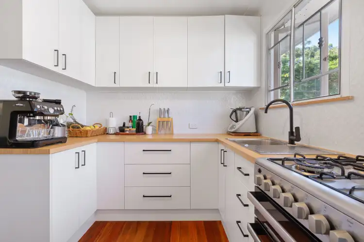 Fourth view of Homely unit listing, 3/18 Victor Street, Holland Park QLD 4121