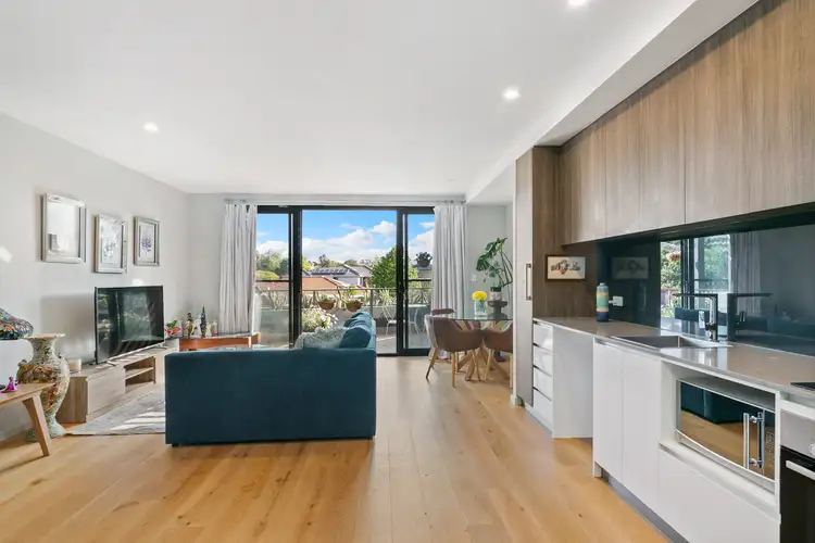 203/8 Willcock Street, Ardross WA 6153