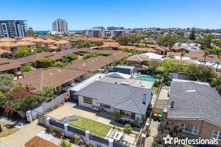 46 Brighton Road, Scarborough WA 6019