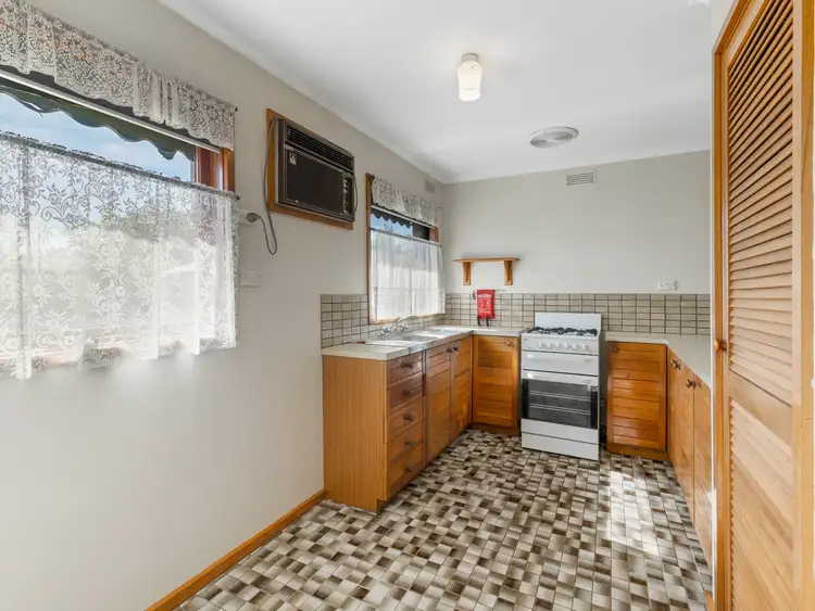 Sixth view of Homely unit listing, 3/5 Carrier Street, Benalla VIC 3672