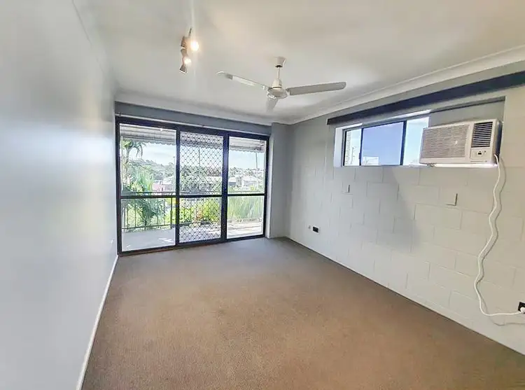 Fifth view of Homely unit listing, 5/64 Warburton Street, Castle Hill QLD 4810