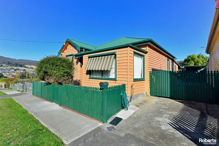 9 Bathurst Street, New Norfolk TAS 7140