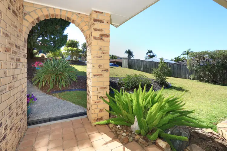 13 Clubhouse Drive, Arundel QLD 4214
