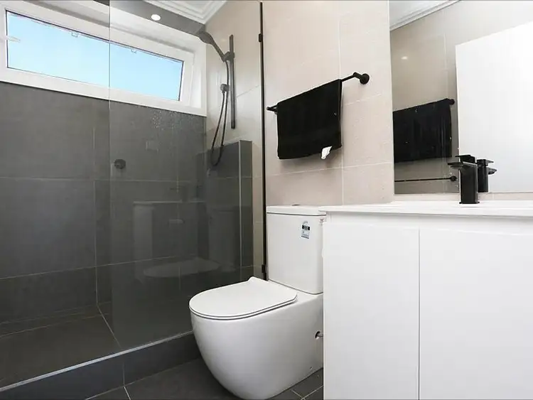 Second view of Homely apartment listing, 3/171 Kent Street, Ascot Vale VIC 3032