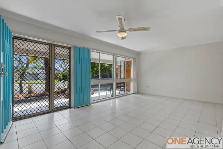 Fourth view of Homely house listing, 10 Shoreview Close, Point Clare NSW 2250