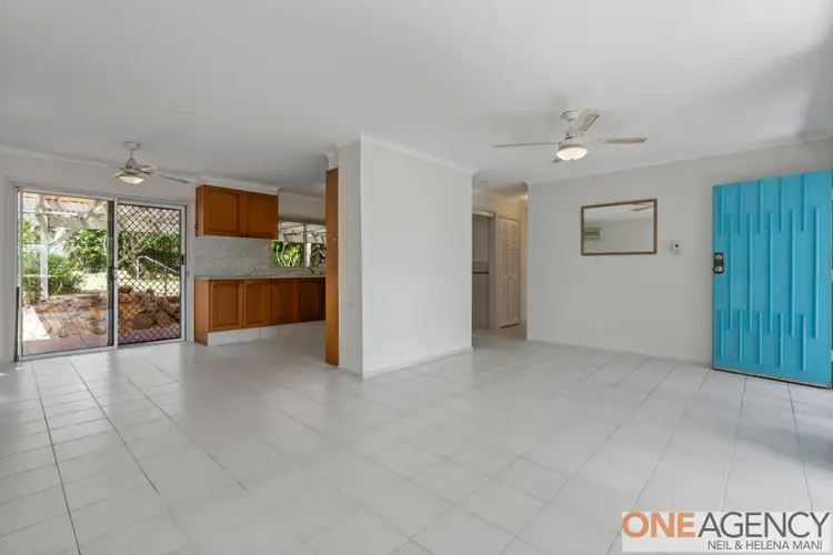 Fifth view of Homely house listing, 10 Shoreview Close, Point Clare NSW 2250