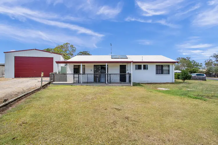 3 Murphy Street, Seaforth QLD 4741