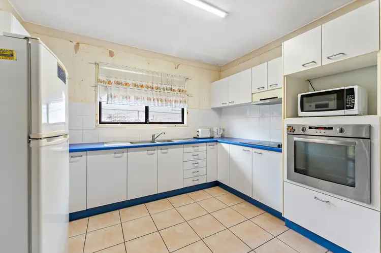Fifth view of Homely house listing, 17 Walbrook Avenue, Springwood QLD 4127