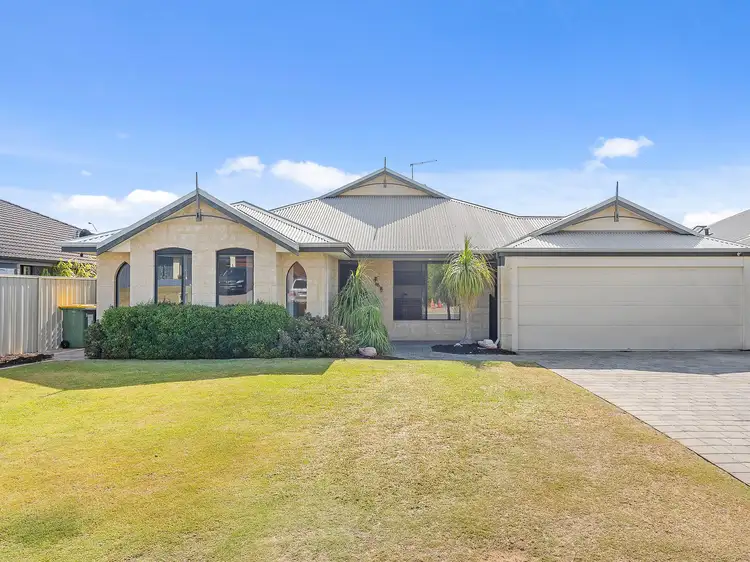 5 Hopetoun Bend, Dawesville WA 6211