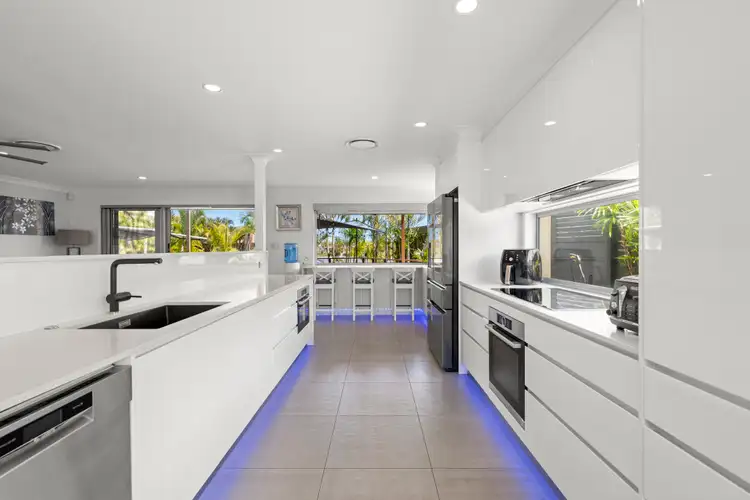 Fifth view of Homely house listing, 122 Campbell Street, Sorrento QLD 4217