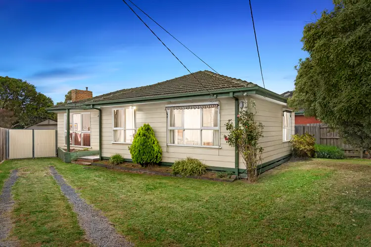 18 Holme Road, Ferntree Gully VIC 3156