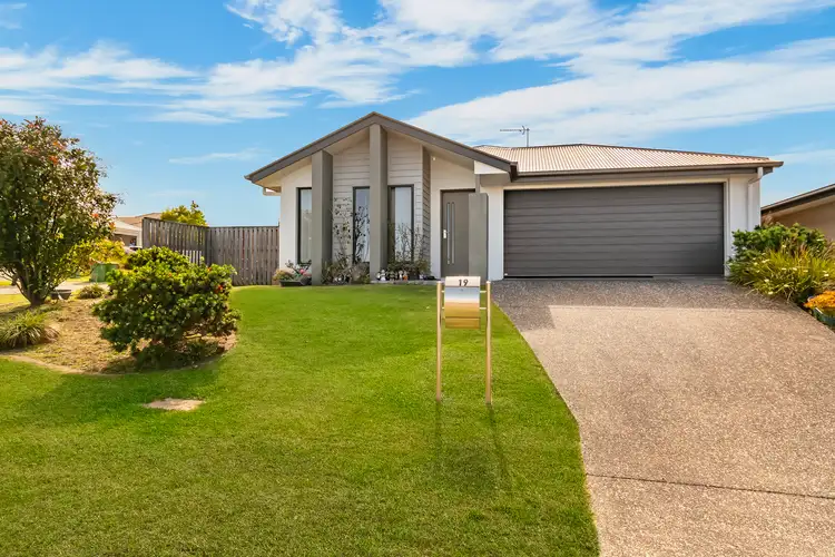 19 Hanlin Way, Pimpama QLD 4209
