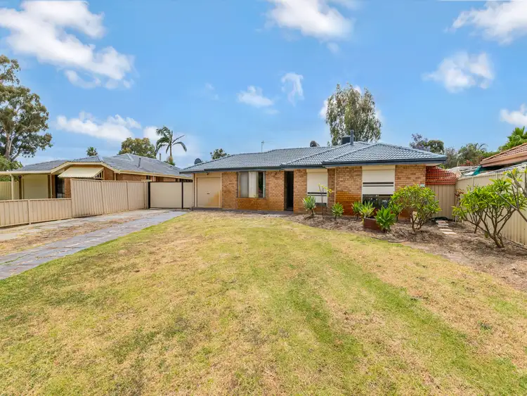 Fourth view of Homely house listing, 11 Lancelot Close, Camillo WA 6111