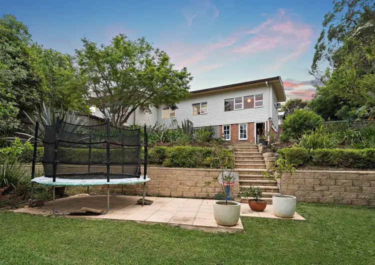 15 Carinya Road, Mount Colah NSW 2079