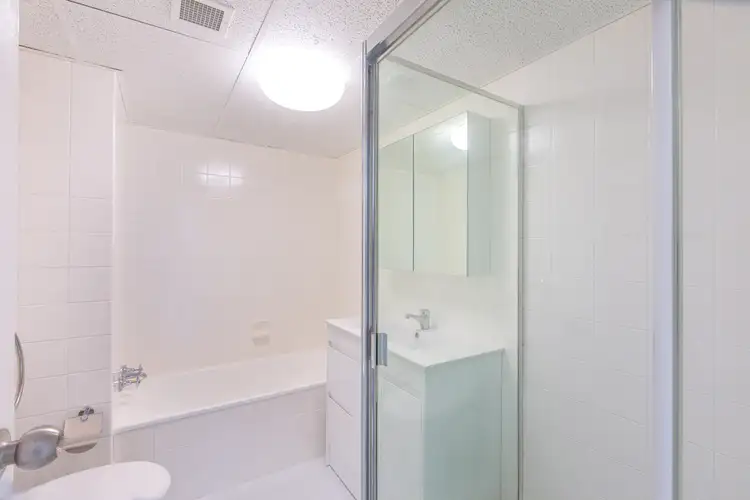 Fifth view of Homely apartment listing, 20/83 O'Connell St,, Kangaroo Point QLD 4169