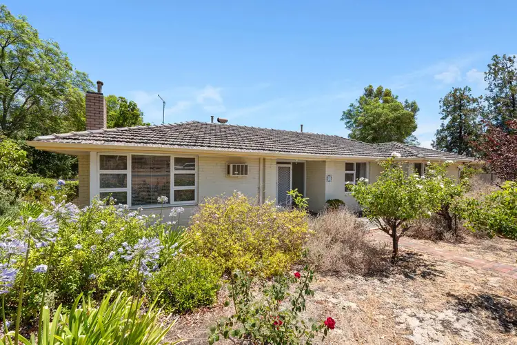 4 Orange Valley Road