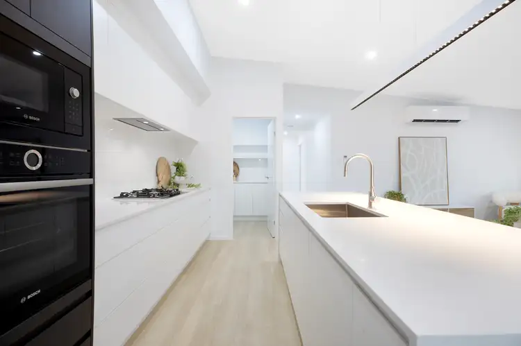 Fourth view of Homely house listing, 19 Ultimo Court, Beaconsfield QLD 4740
