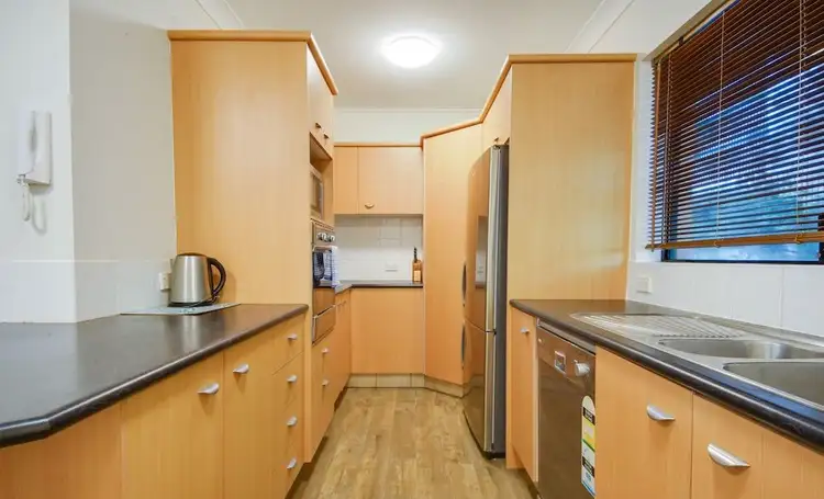 Fourth view of Homely apartment listing, 12/10-12 Darrambal Street, Chevron Island QLD 4217