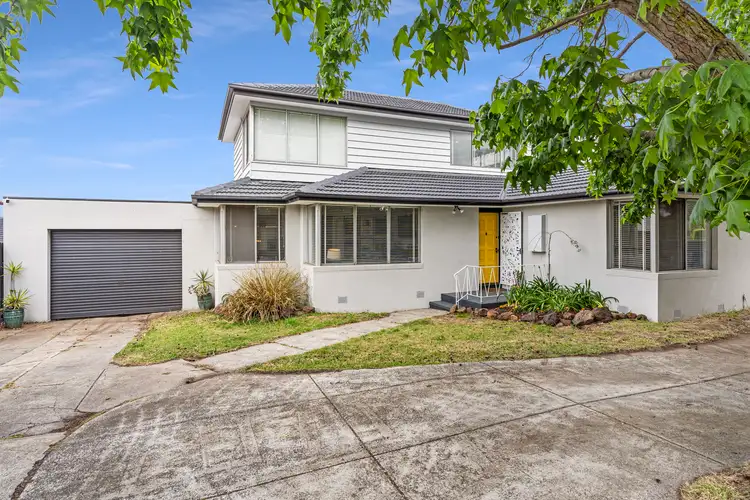 25 Corinella Crescent, Dallas VIC 3047