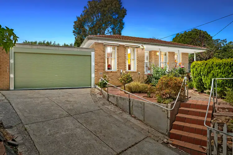 17 Stuart Street, Bayswater North VIC 3153