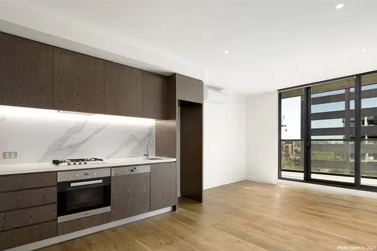Fourth view of Homely apartment listing, 809/77 Queens Road, Melbourne VIC 3004