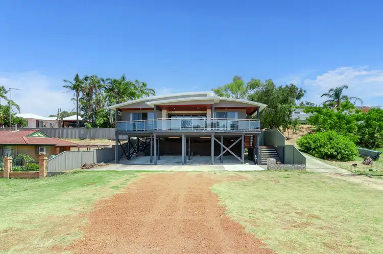 76A Janis Street, Halls Head WA 6210